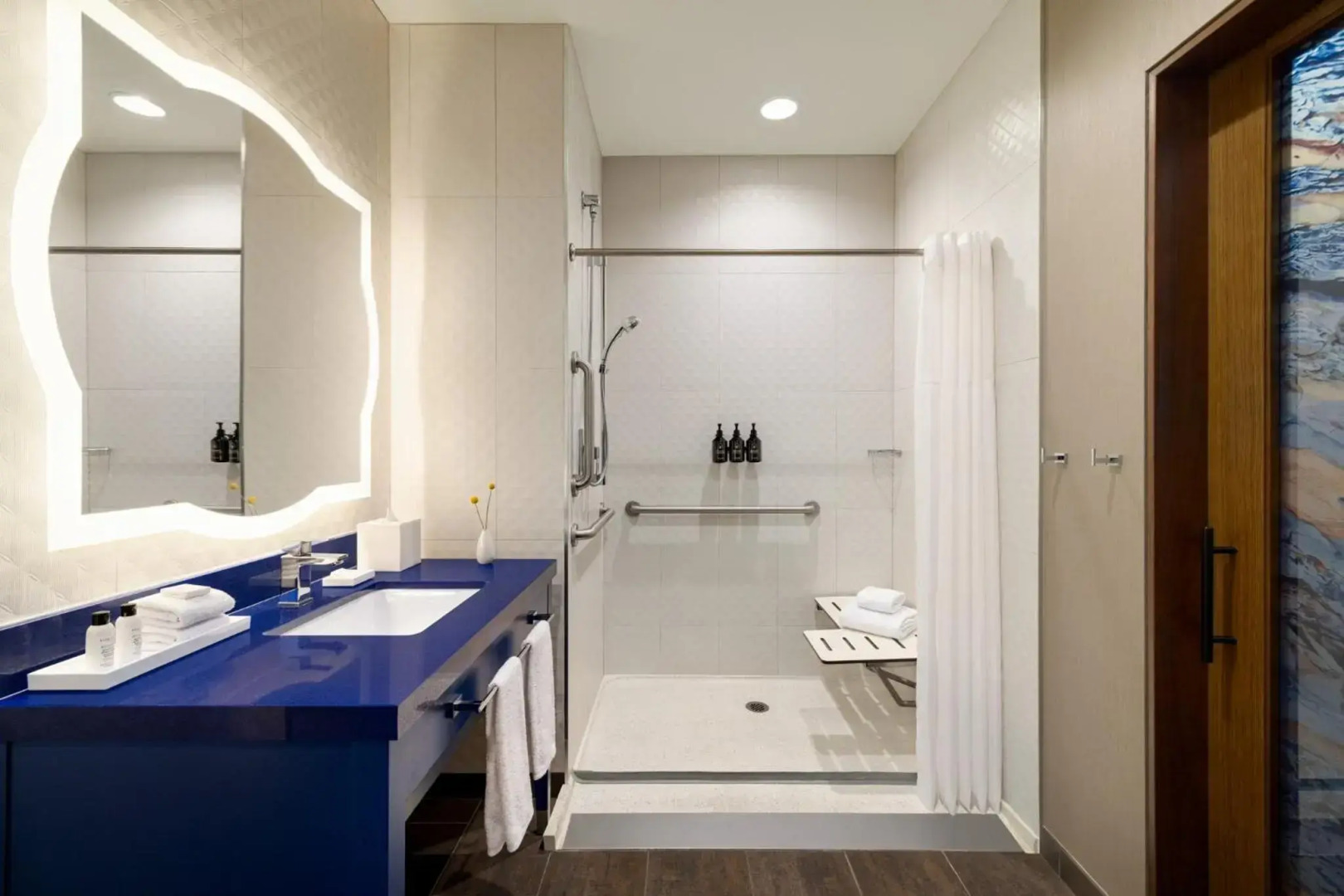 Hotel Indigo Naperville Riverwalk by IHG