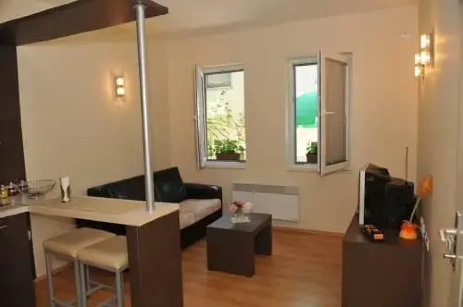 Chanovi Apartments
