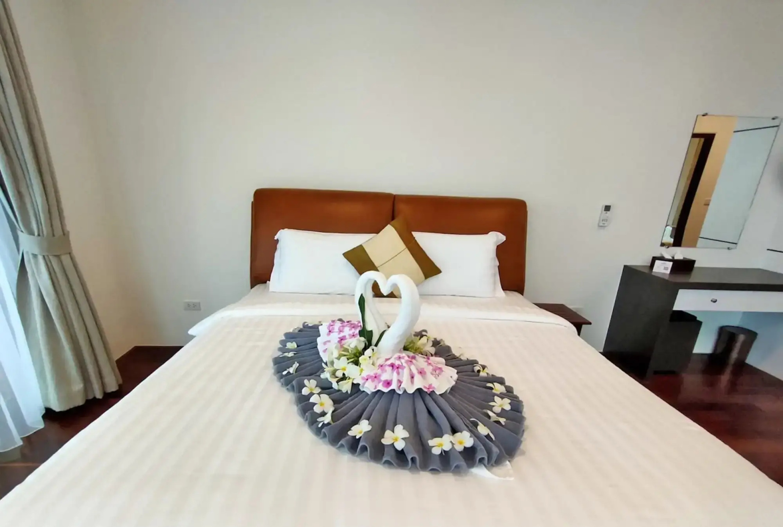 Phi Phi Mountain Beach Resort