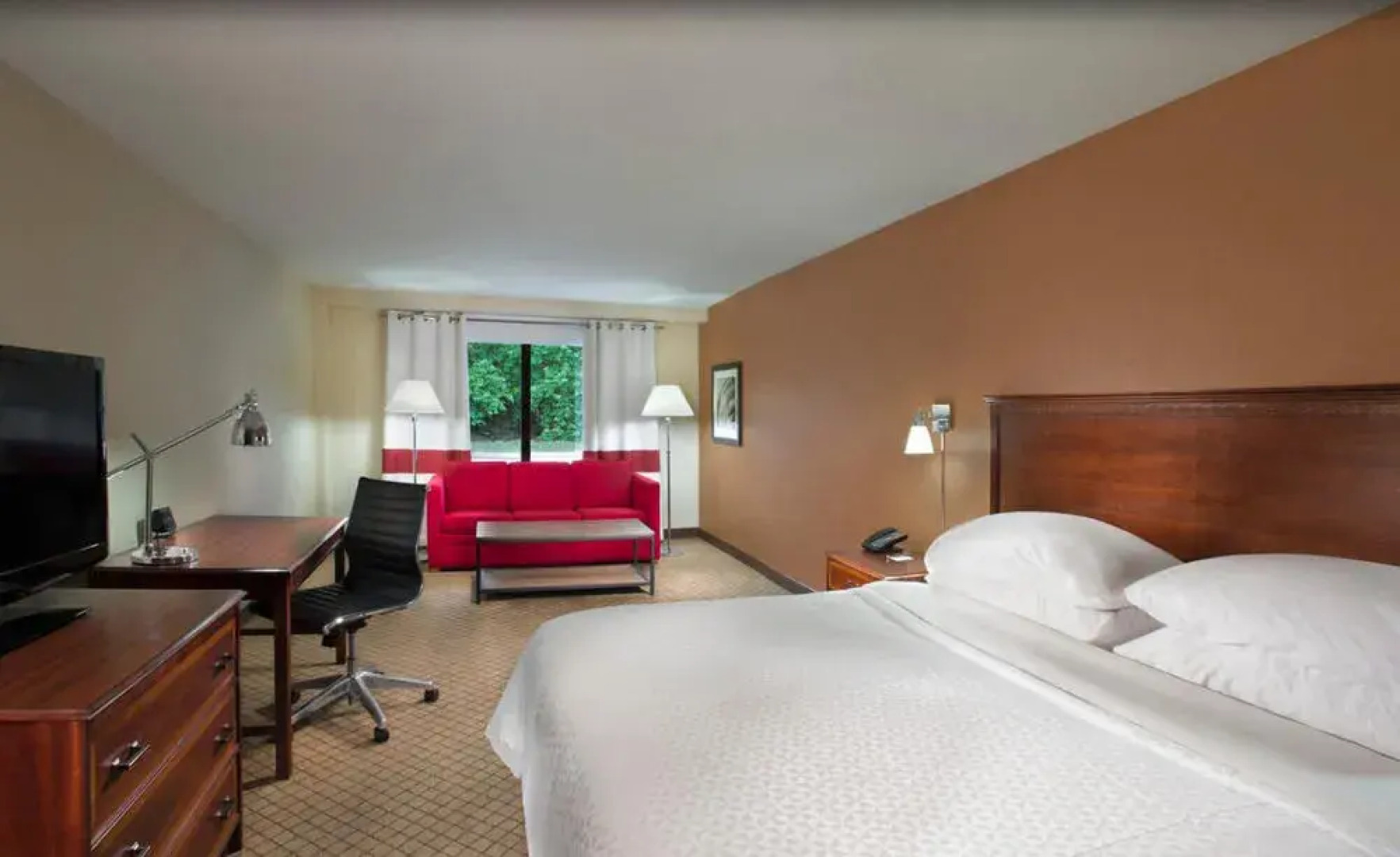 Four Points by Sheraton Kansas City - Sports Complex