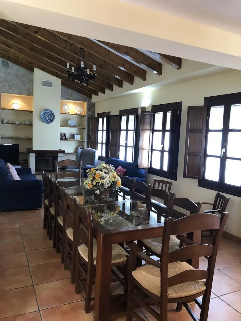 Casas De Tita-Elvira