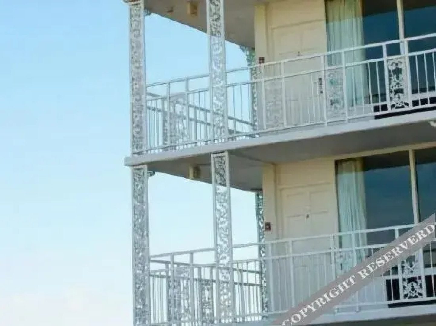 Surf Club Hotel