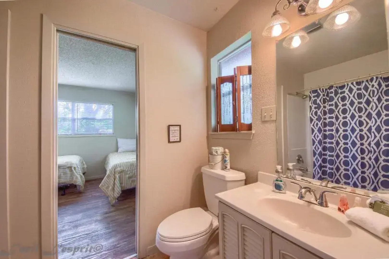 Red Barn Cabin Rr9122rb Home