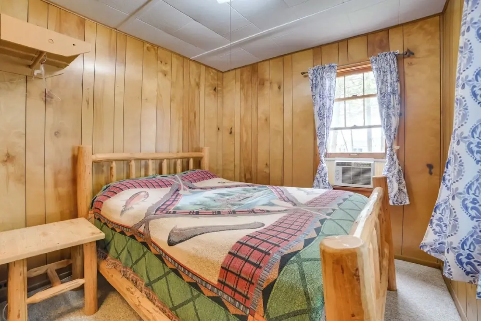 Steps to Lake: Cedarville Cabin w/ Community Perks