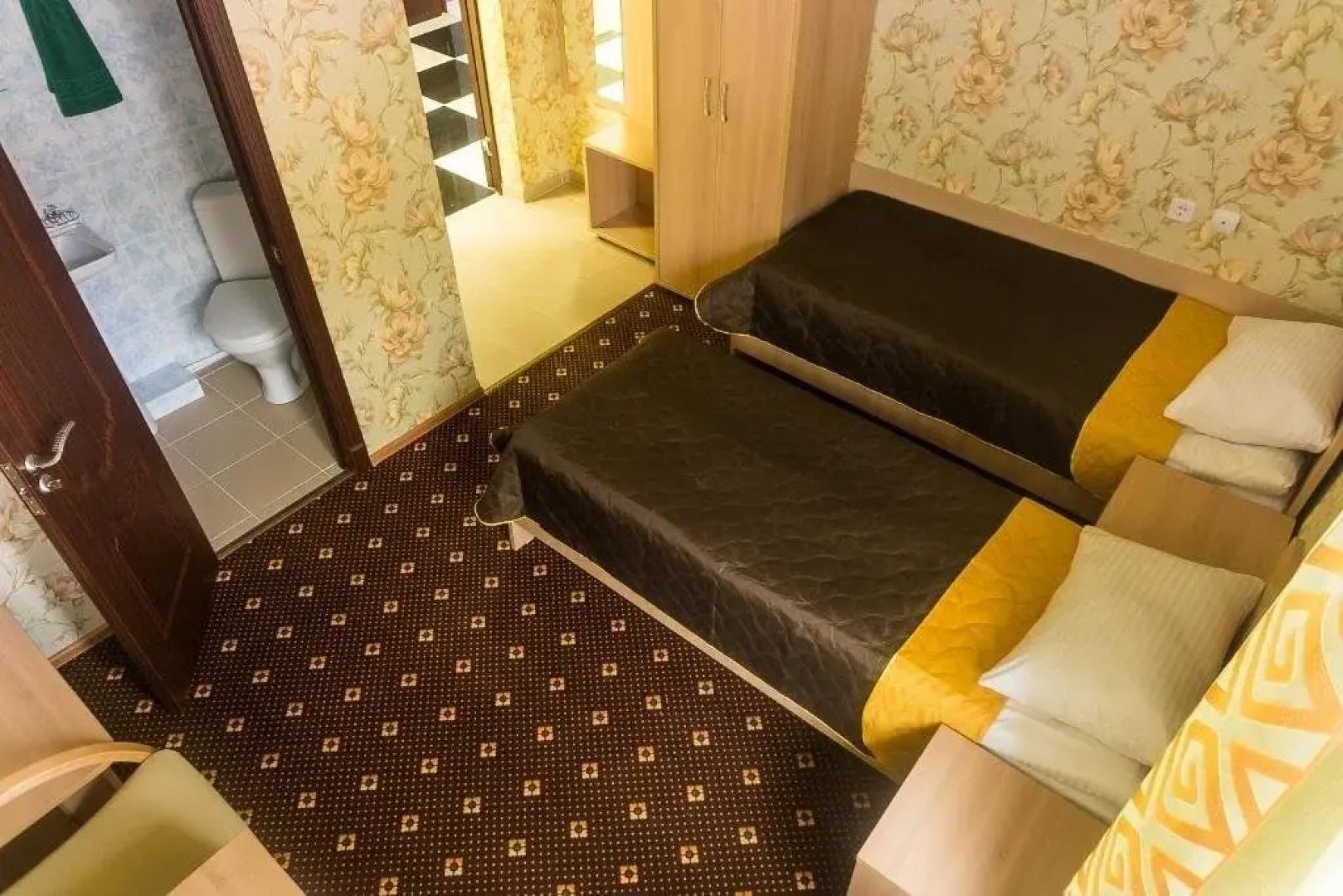 Motel on Novo-Soldatskaya 25