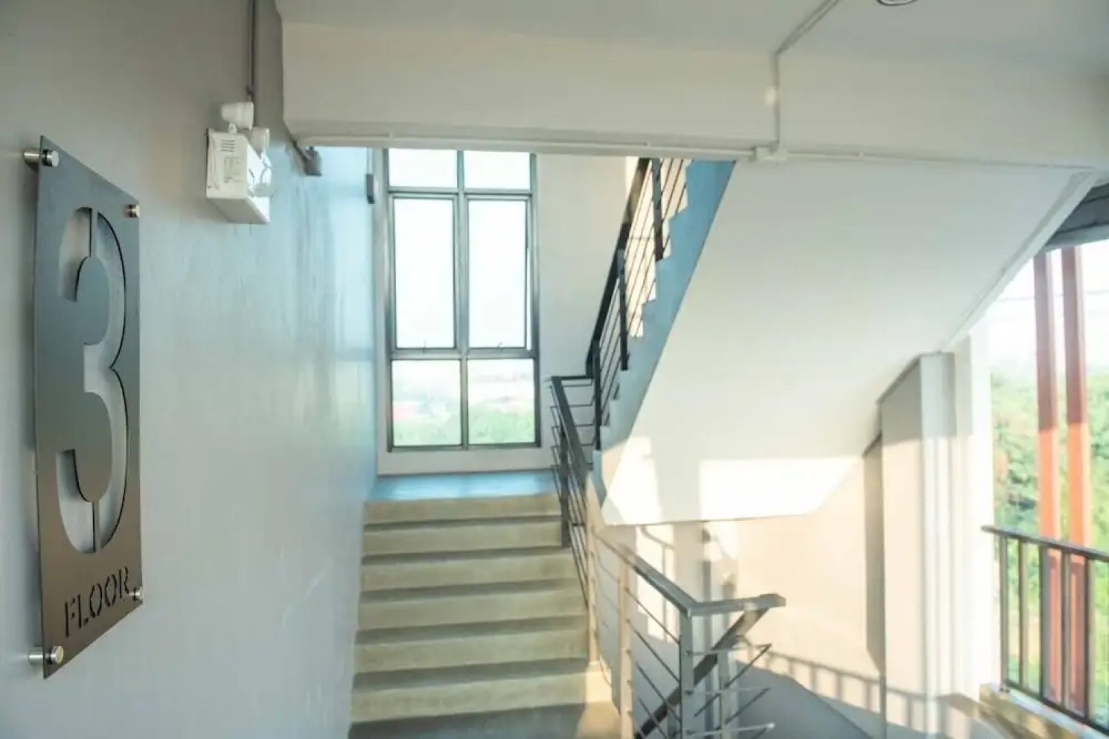 Samutsakorn Apartment