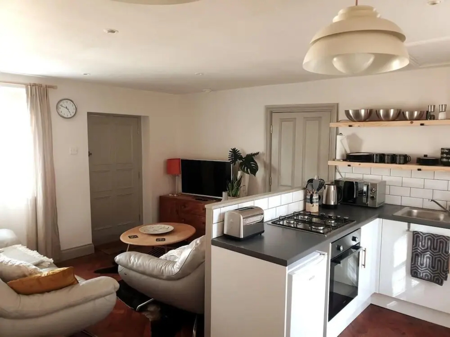 Stunning Coach House Apartment in Walmer Deal