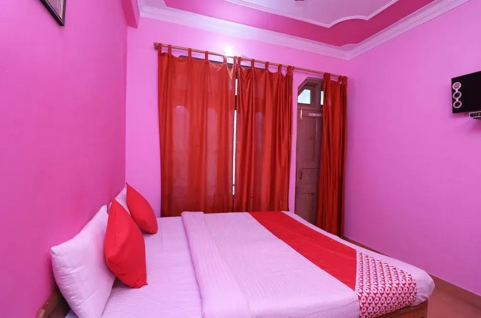 OYO 22960 Hotel Riya Residency