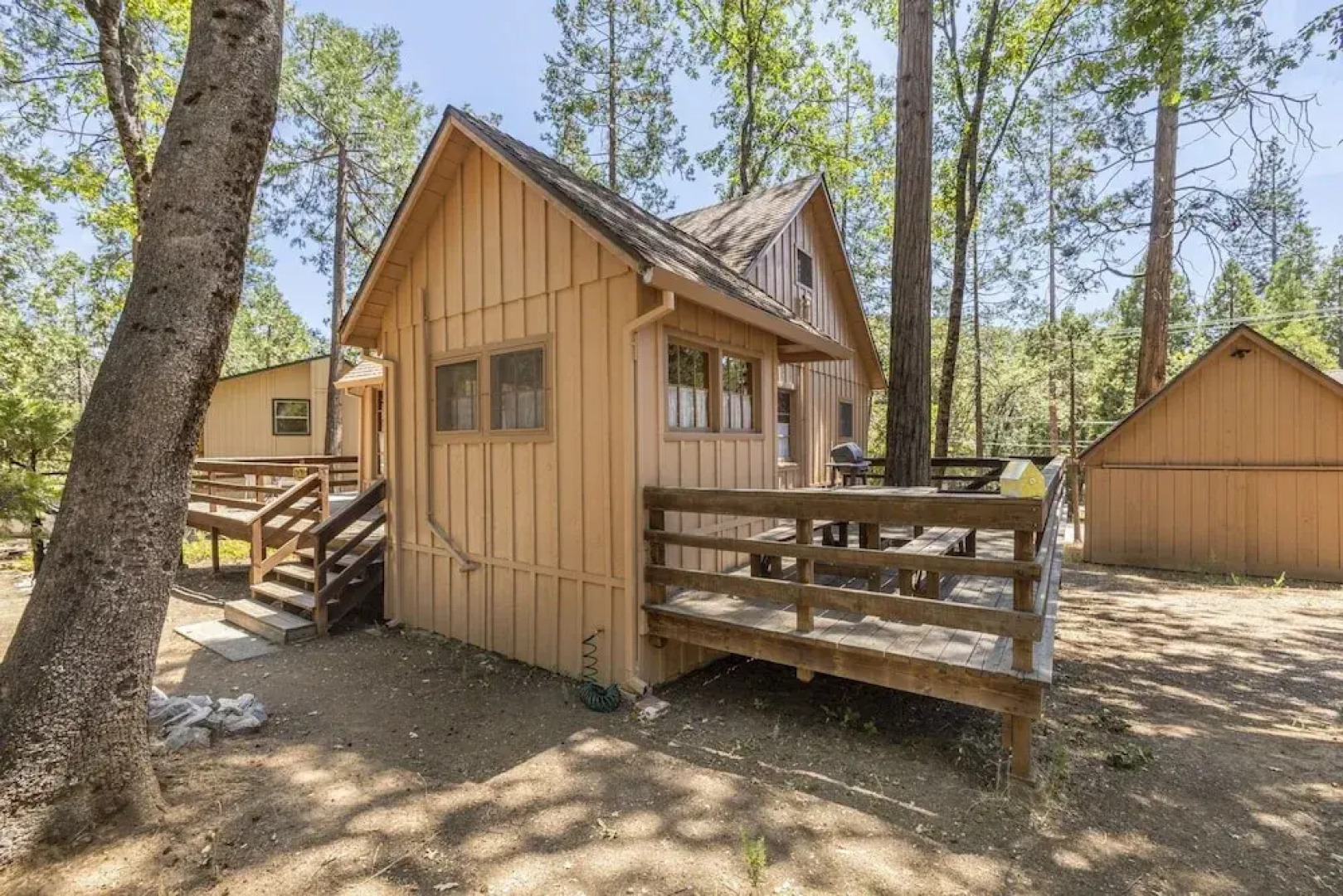 The Nest 4 Bedroom Cabin by Redawning