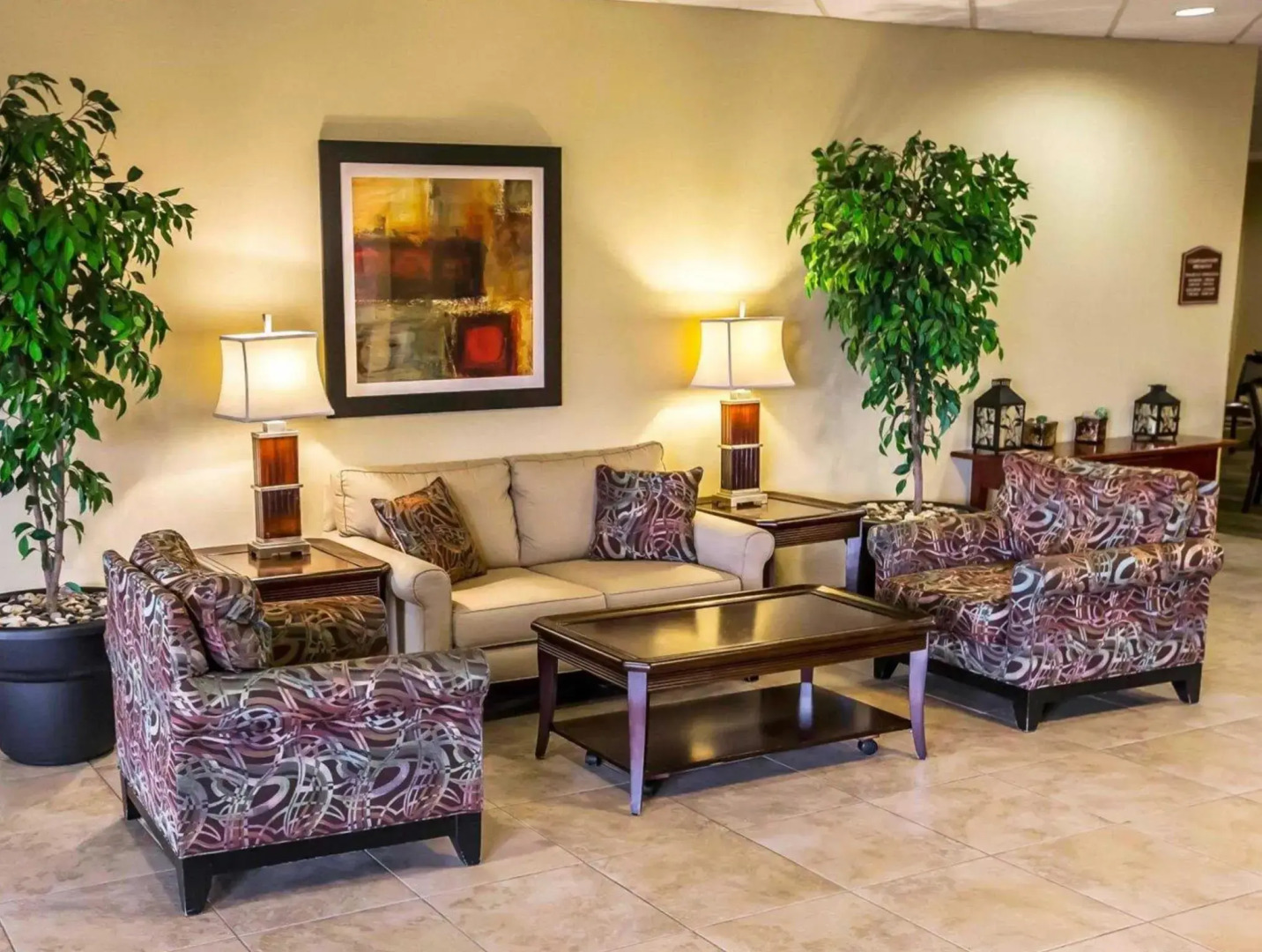 Comfort Inn & Suites