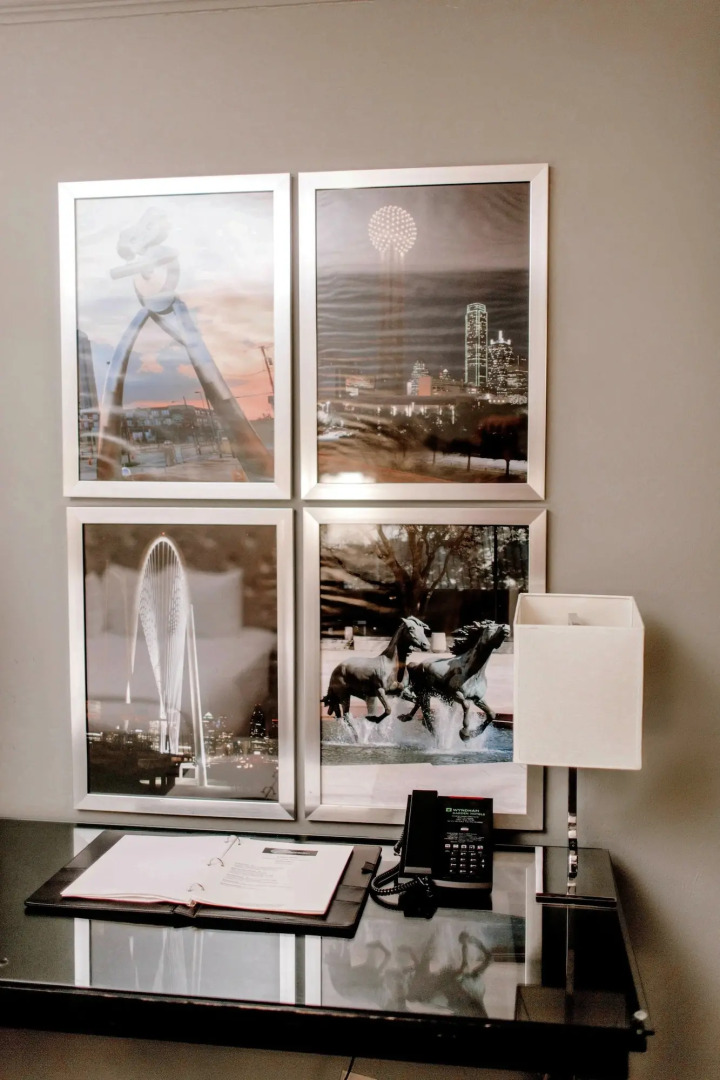 Holiday Inn Select North Dallas