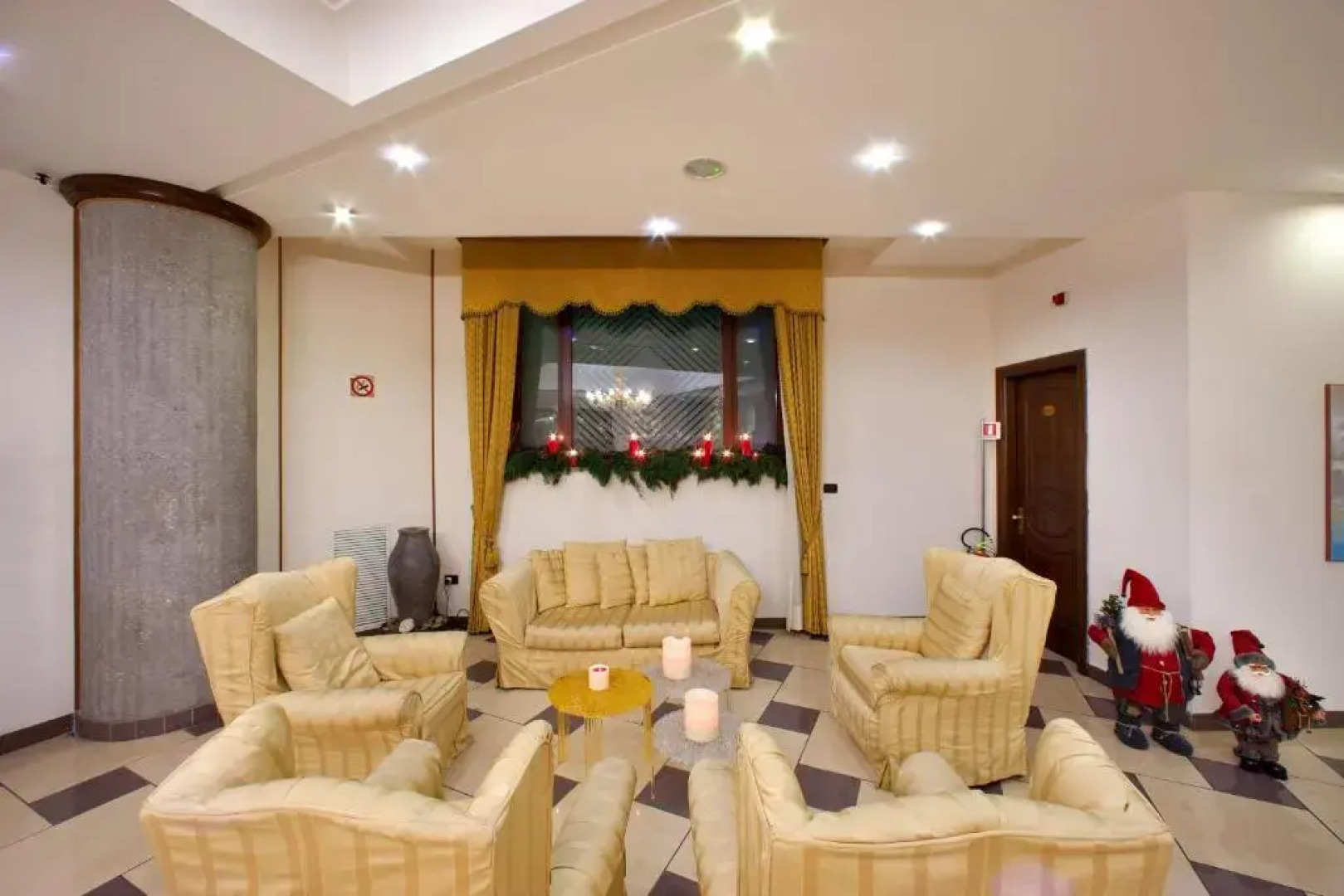 Ulisse Deluxe Hostel