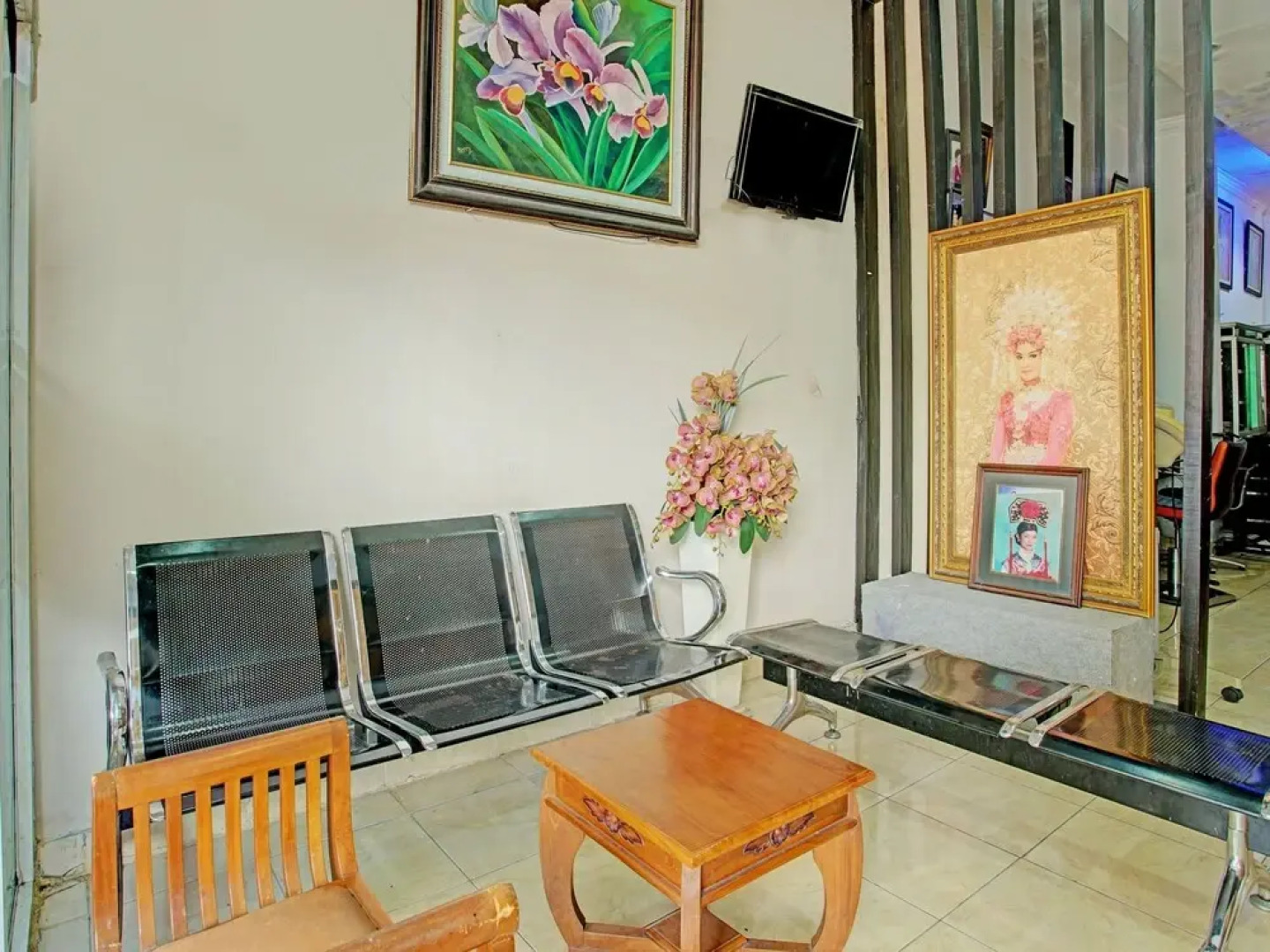 SPOT ON 92905 Sutomo Residence Syariah Near Taman Tugu Padang Area