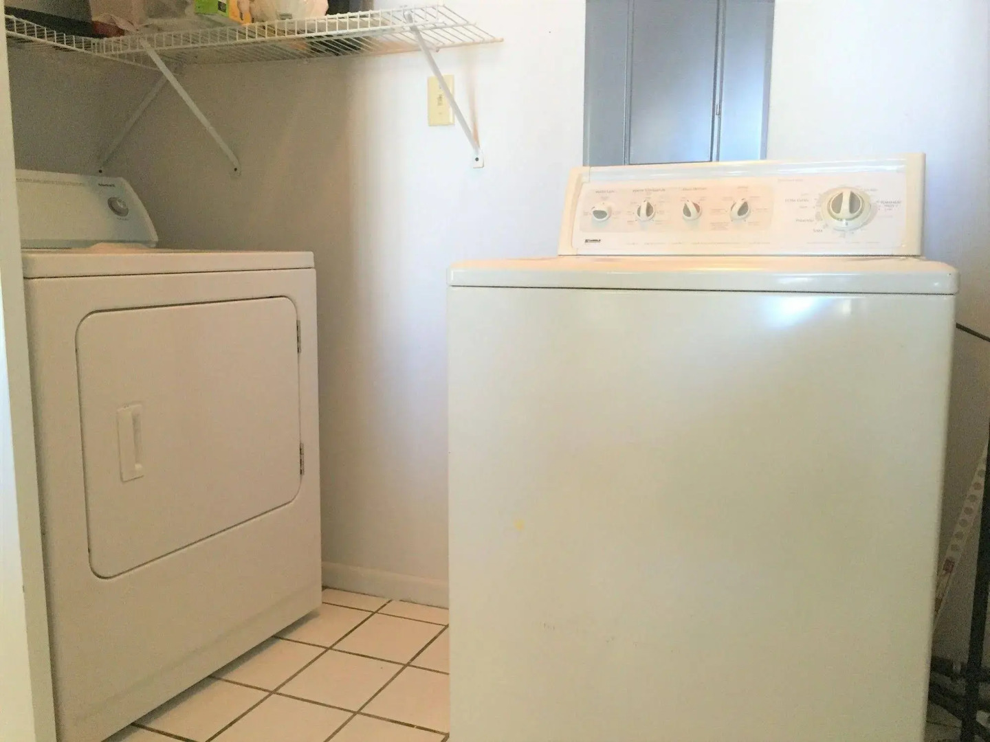 Shoreline Towers by Holiday Isle