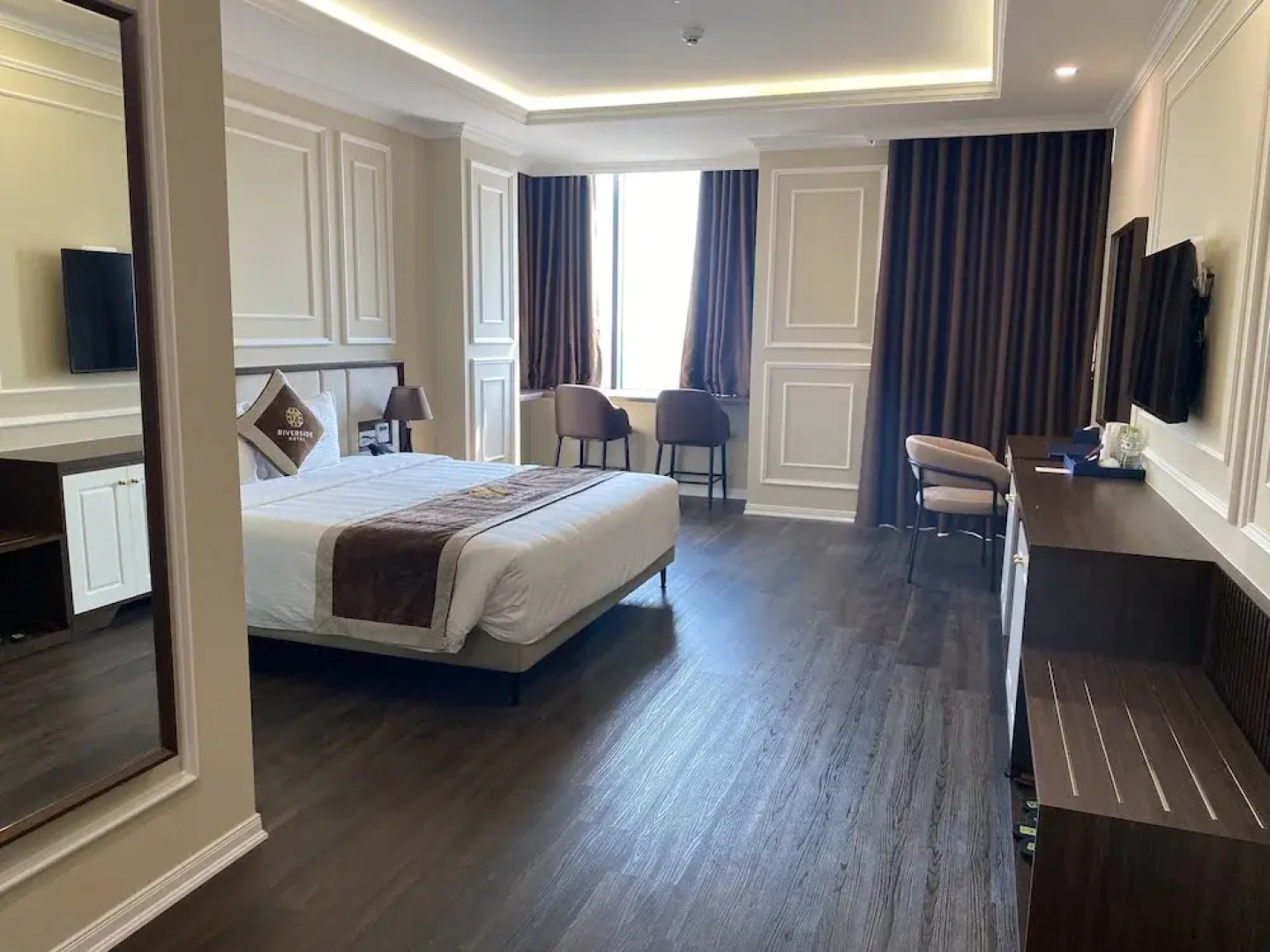 Riverside Hotel Ha Nam