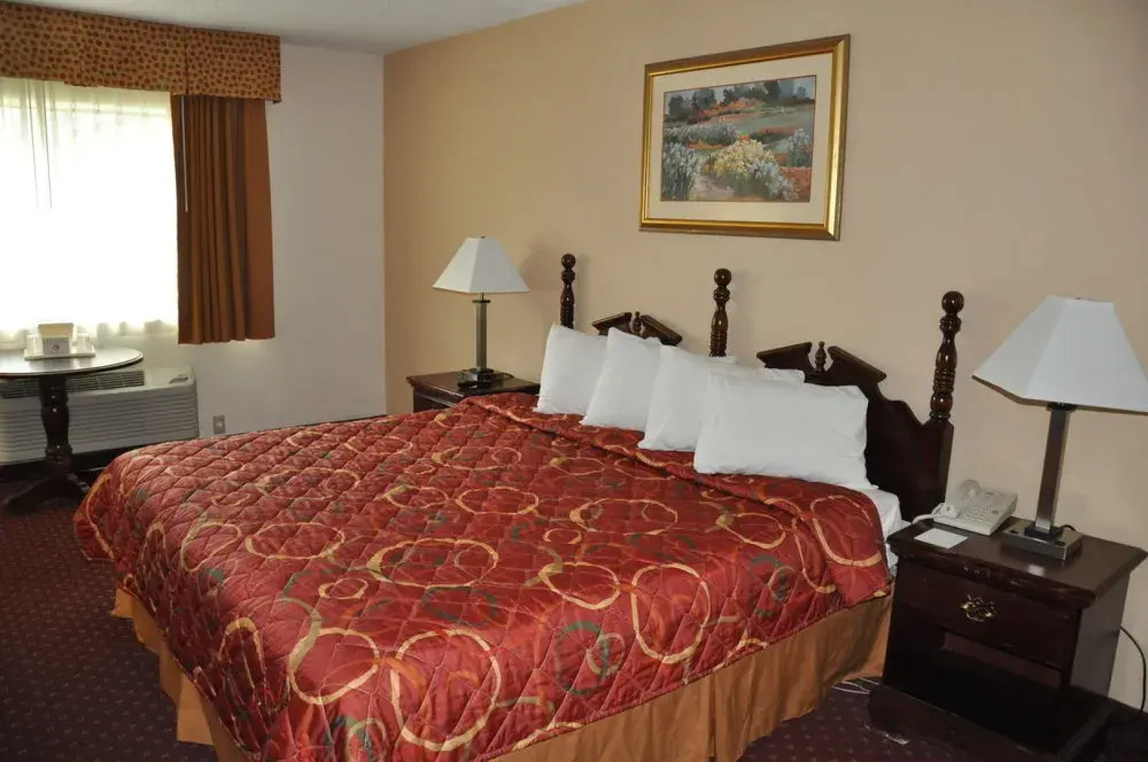 Mangnuson Hotel East Sandusky