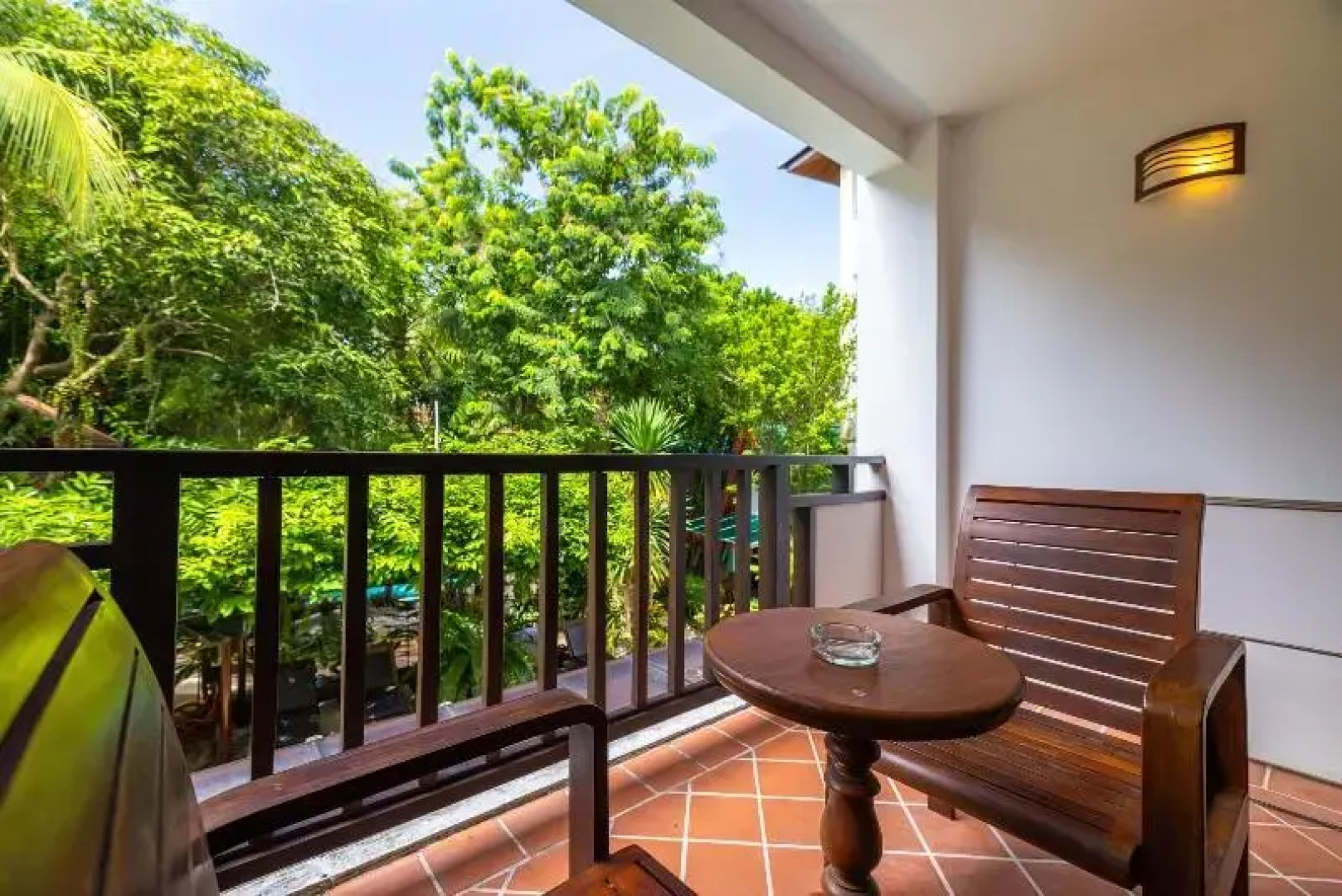 Phuket Meet Holiday Hotel