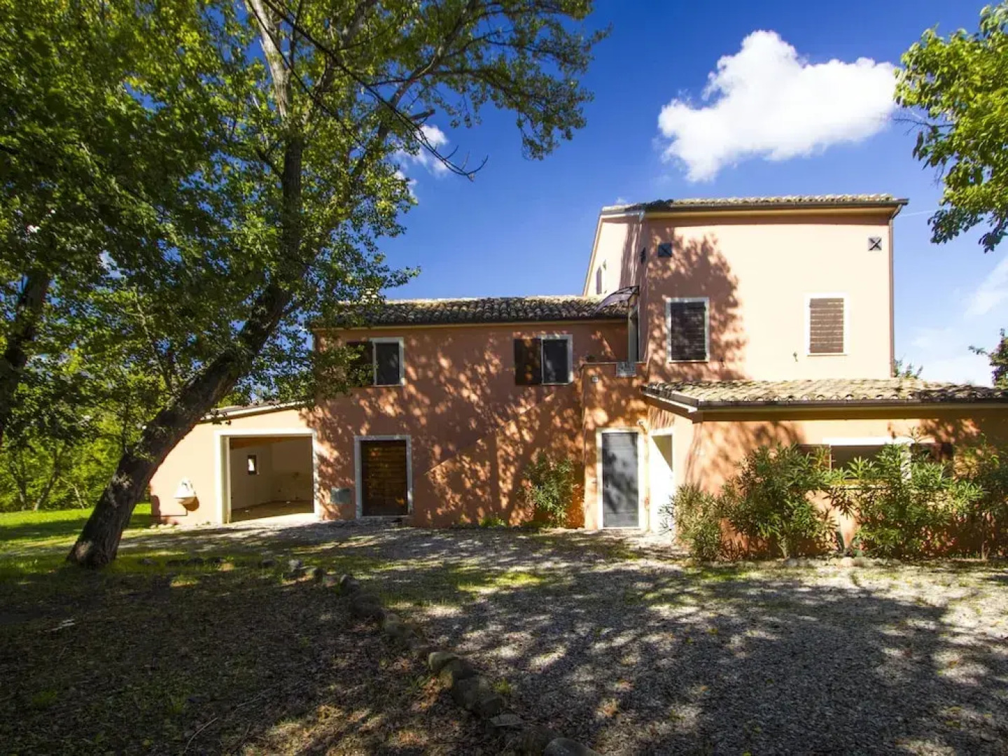 Holiday Home in Cossignano With Pool