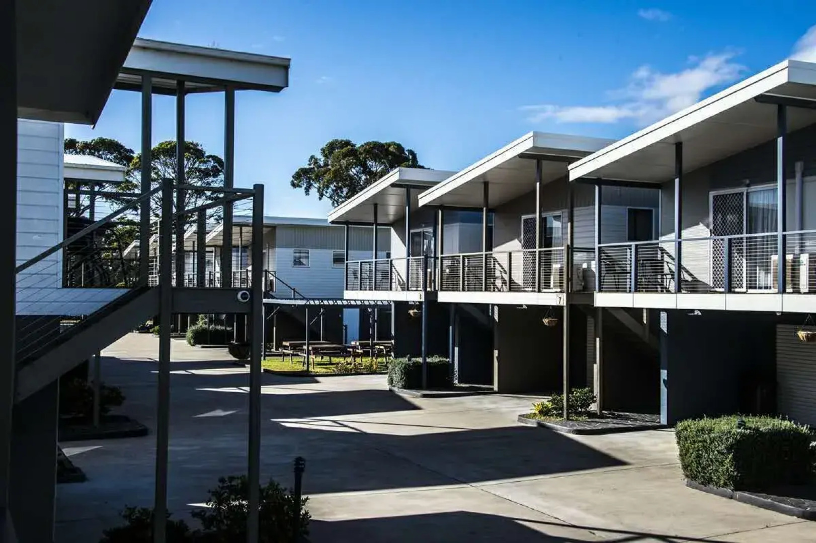 Jervis Bay Holiday Cabins