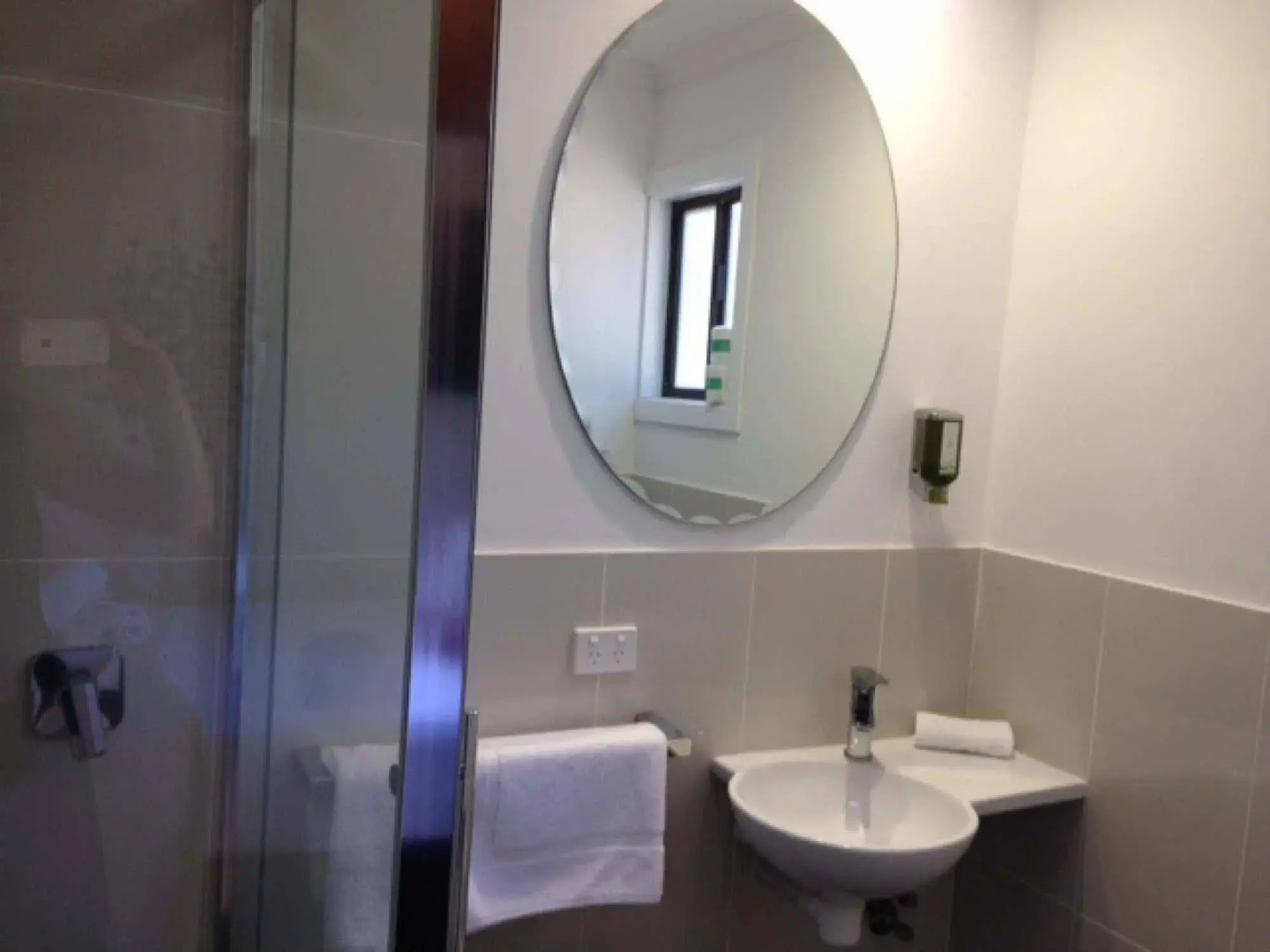 Paradise Palms Resort