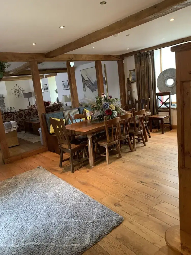 Rookery Barn an Amazing Country Retreat hot tub