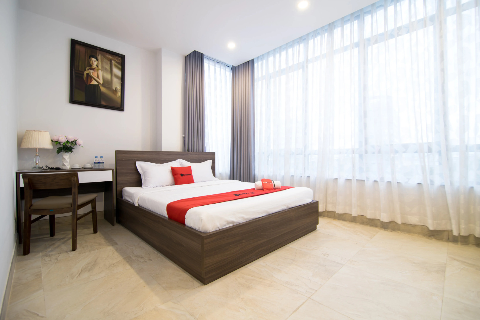 RedDoorz AHA Residence Hotel Dien Bien Phu
