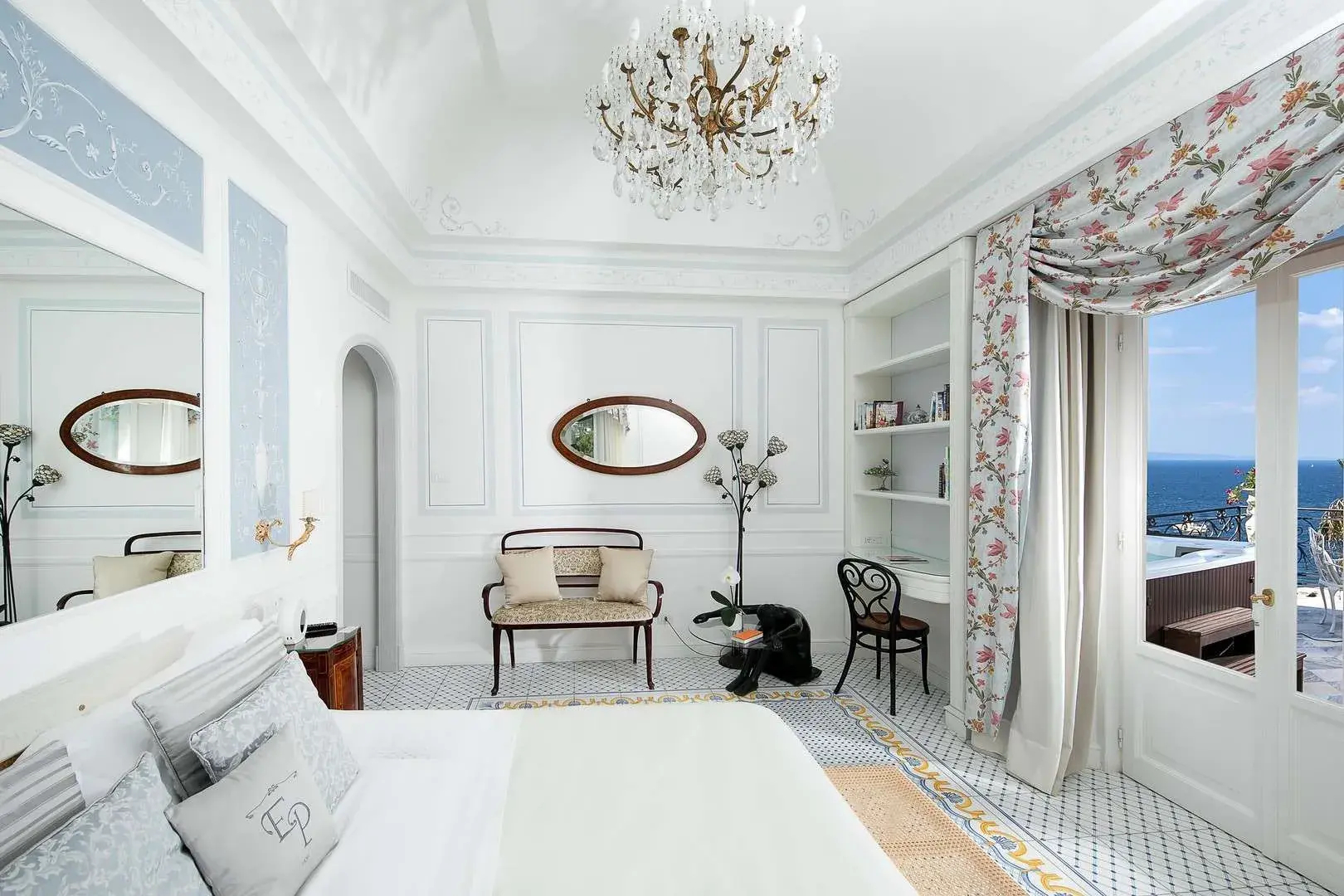 Luxury Villa Excelsior Parco