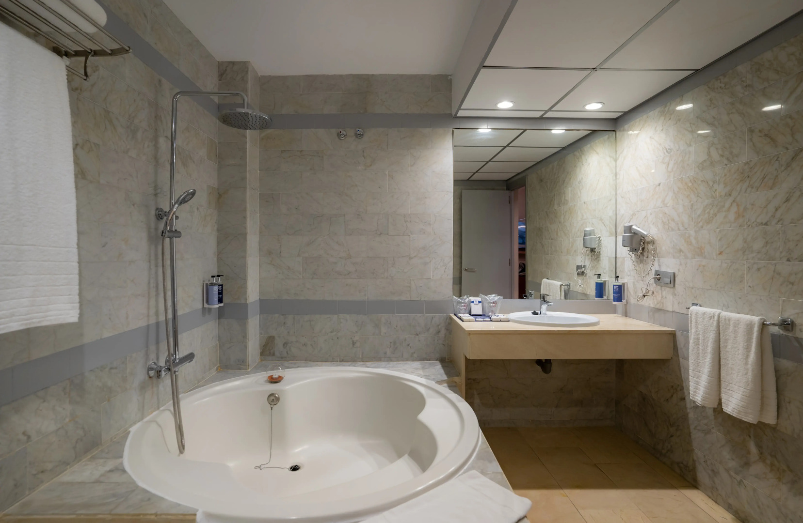 MS Aguamarina Costa del Sol