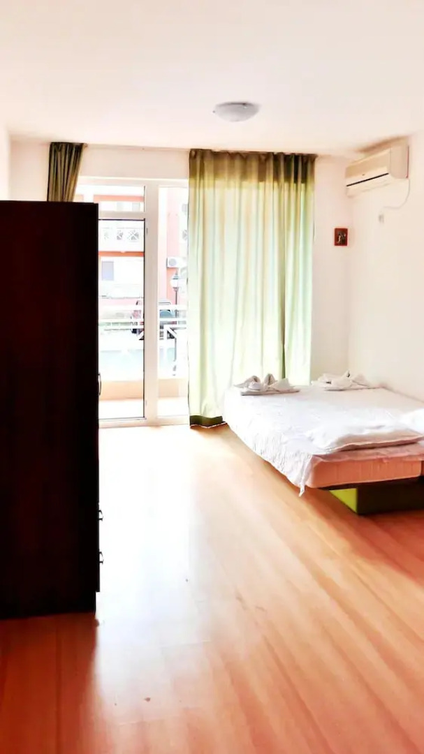 Studio in Tankovo, With Shared Pool - 3 km From the Beach