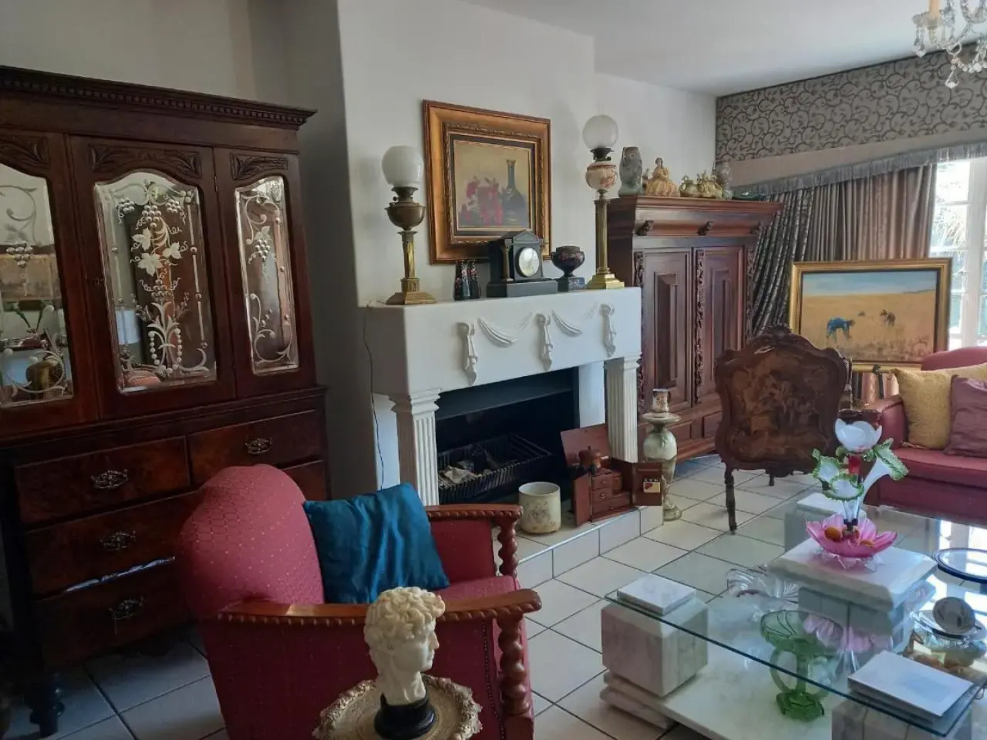 Michael-Angelo Guest House