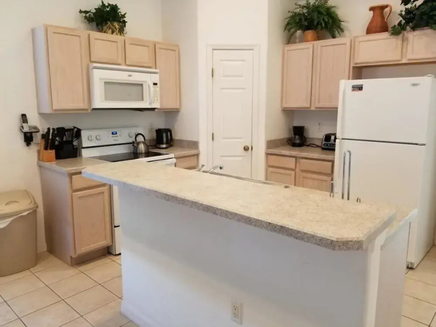 4BR Marbella Pool Home by FVH