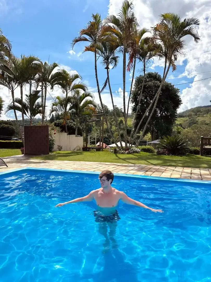 Pousada Flores do Campo