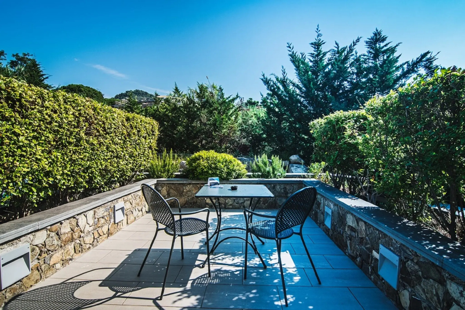 Aregai Marina Hotel & Residence