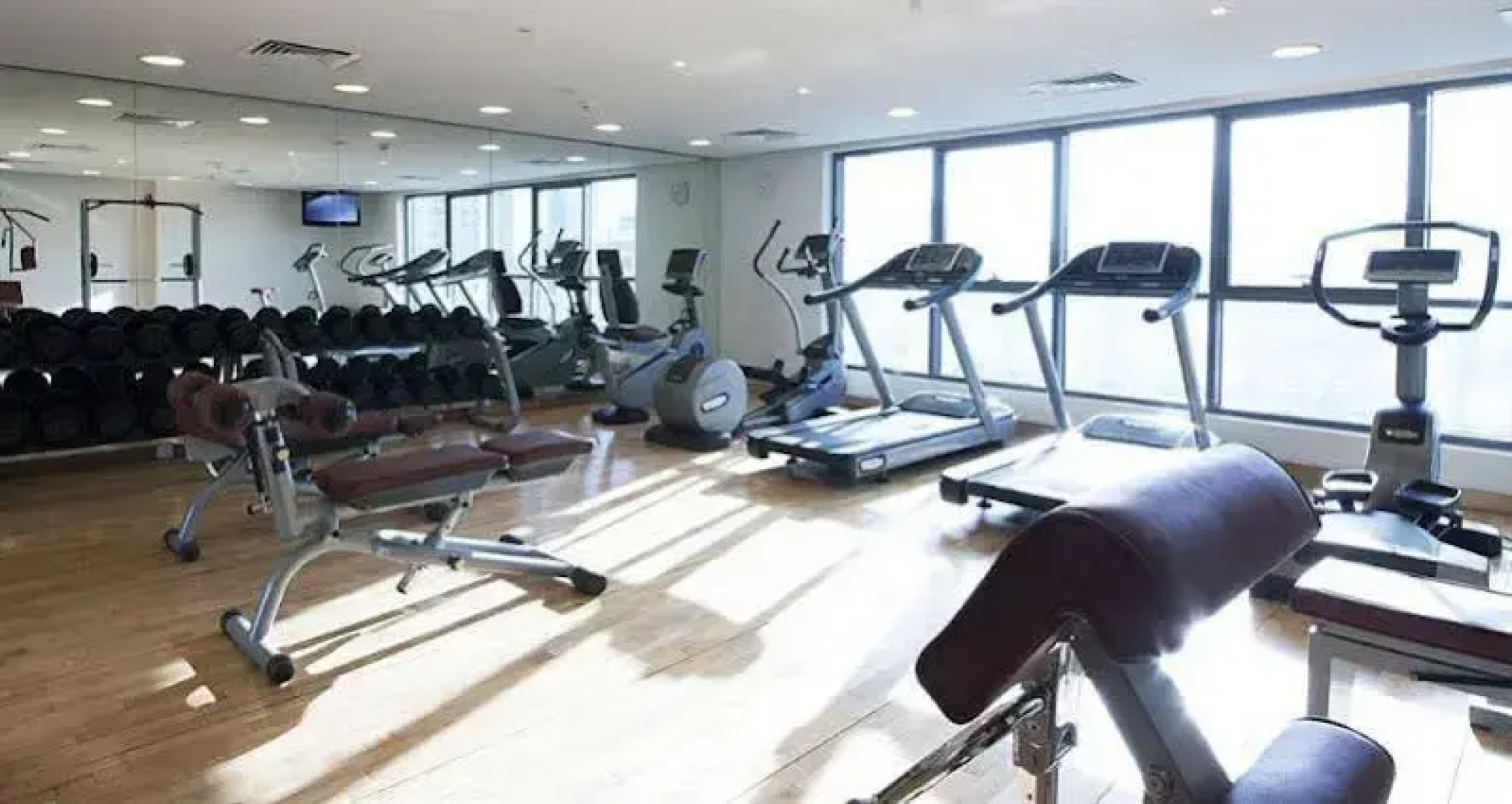 Отель Grand Belle Vue 