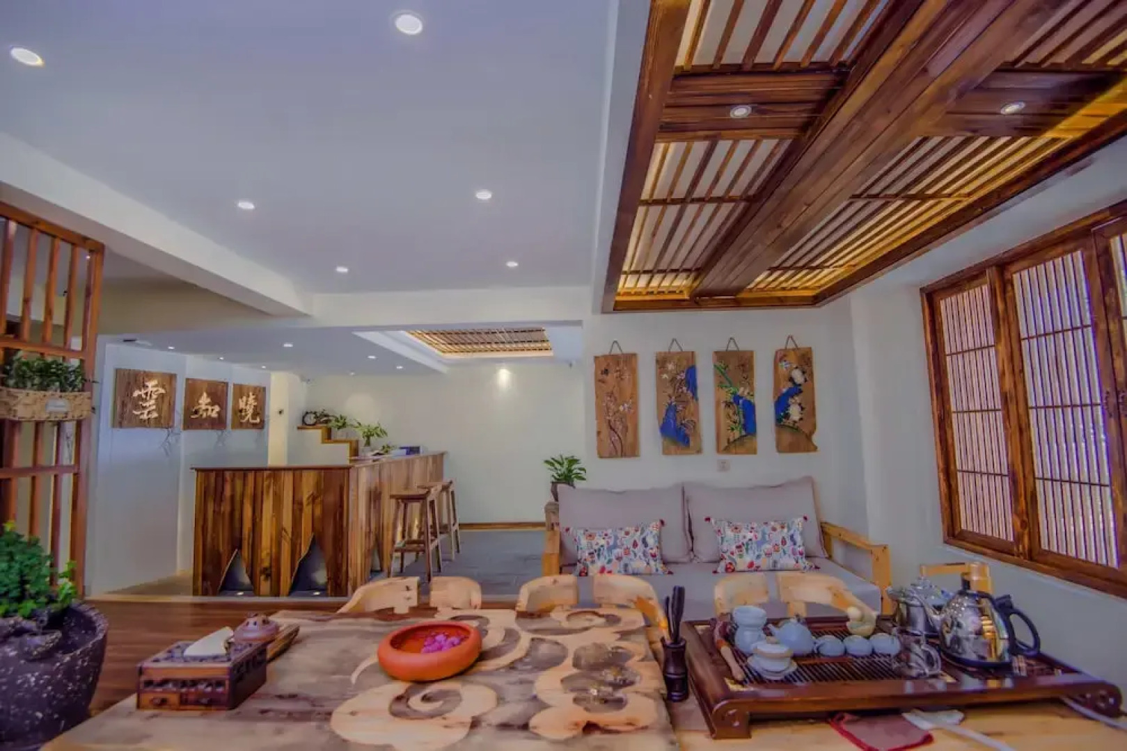 Loving Clouds Family Inn