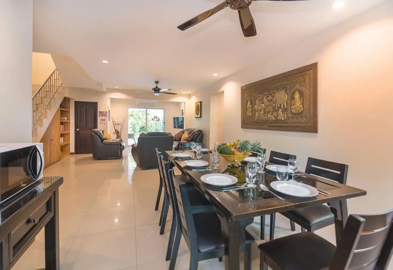 Villa Waree 5 minutes from City and Beach