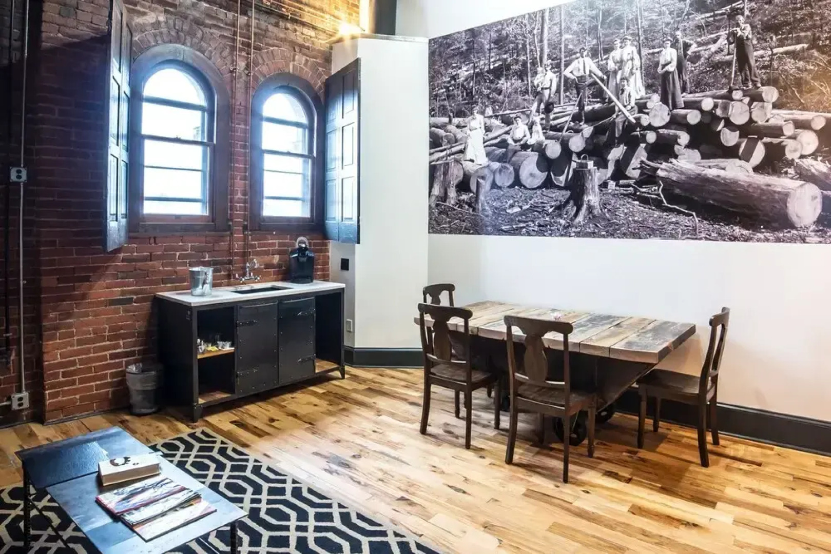 City Hall Grand Hotel