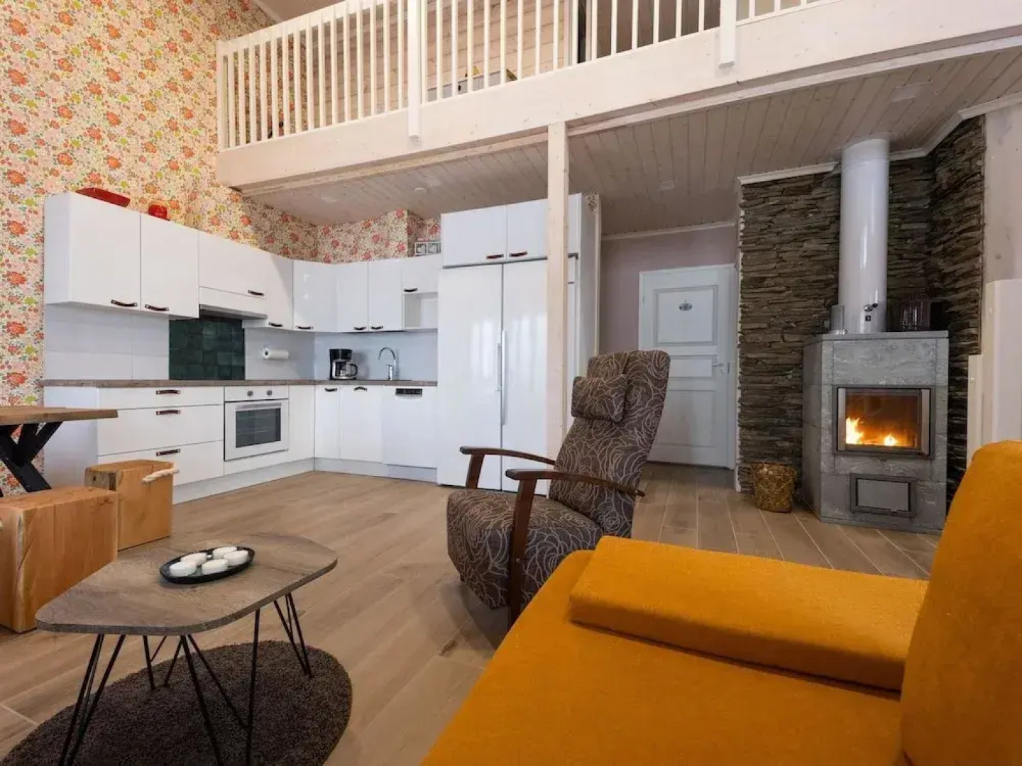 Villaroosa Hyv l Nkyl