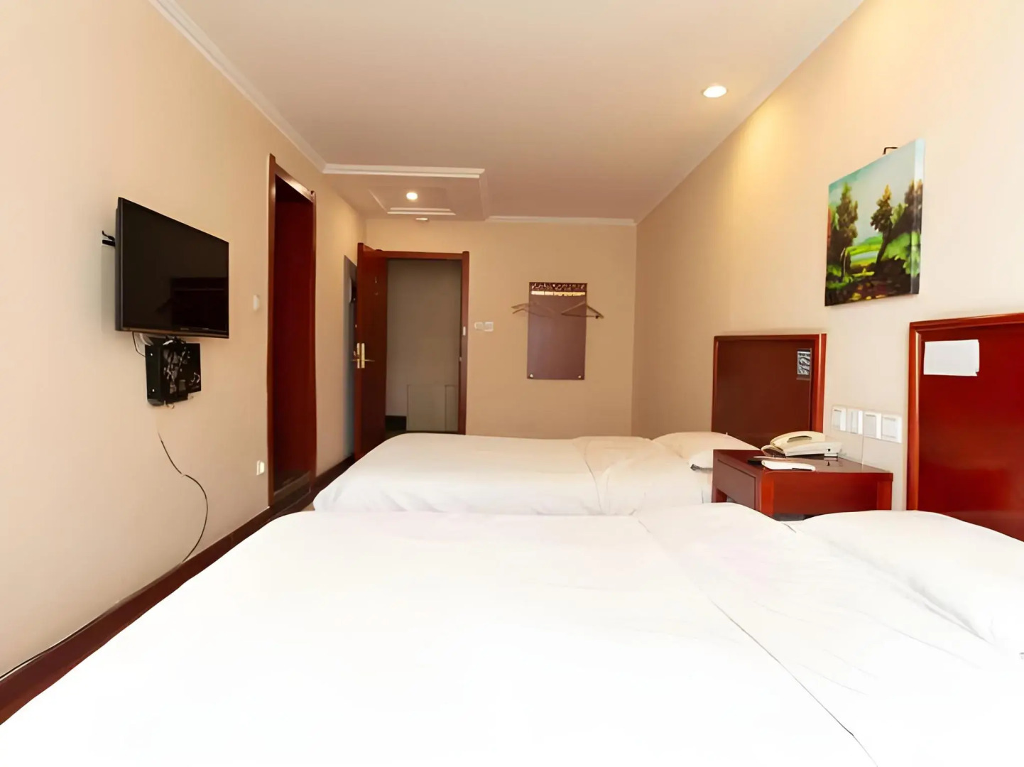 GreenTree Inn Chaoyang City Chaoyang Street Fangzhi Road Express Hotel