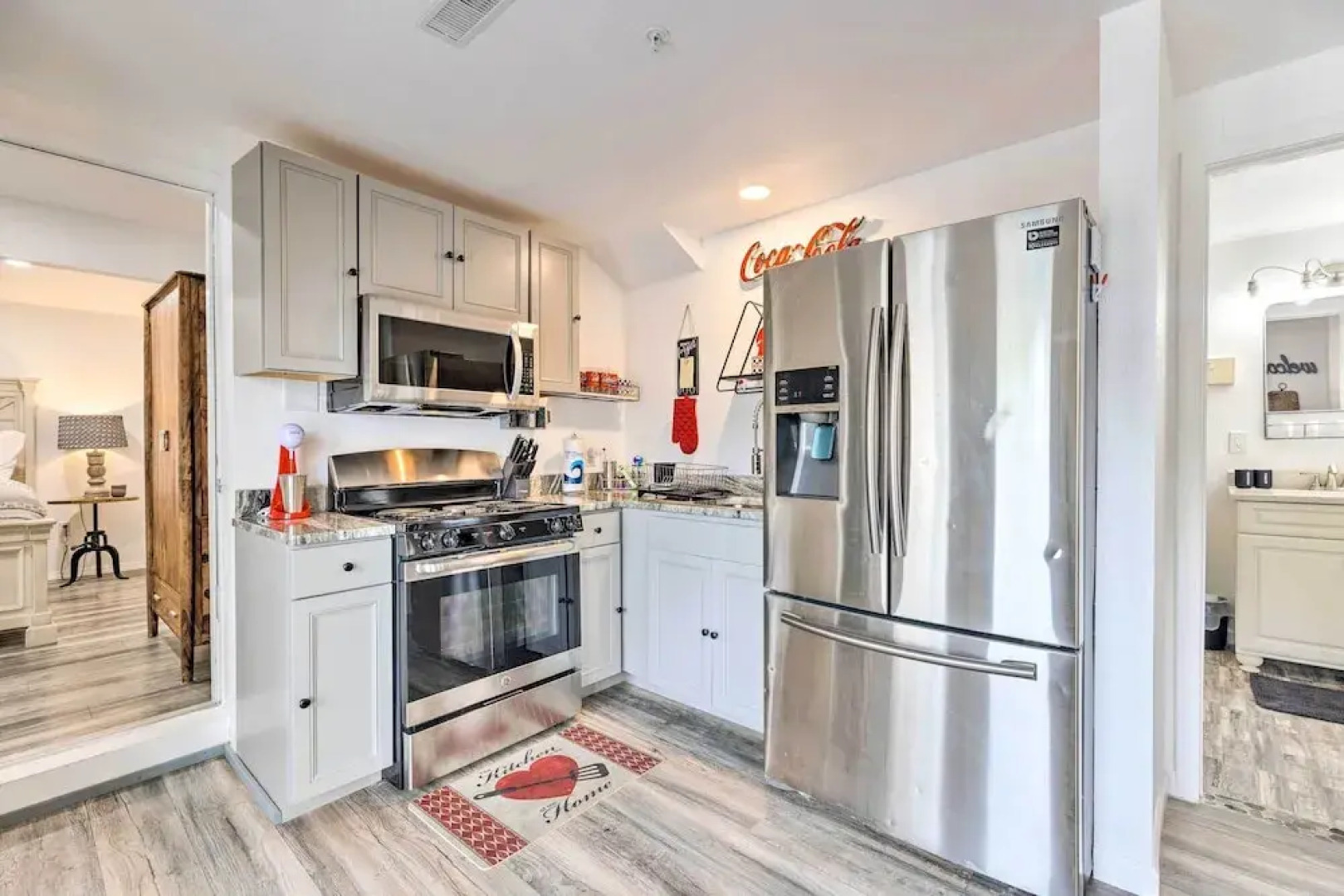 'hilltop Hideaway' Branson Home w/ Trampoline!