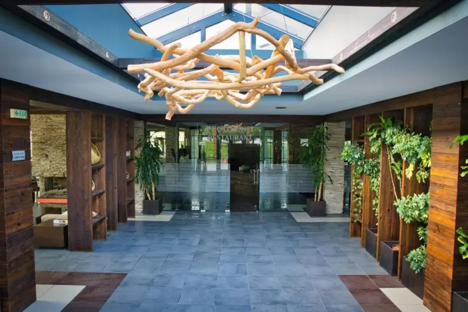 Local Stay Hotel BW Signature Collection