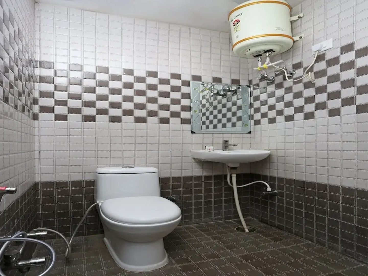 FabHotel Glorify Stay