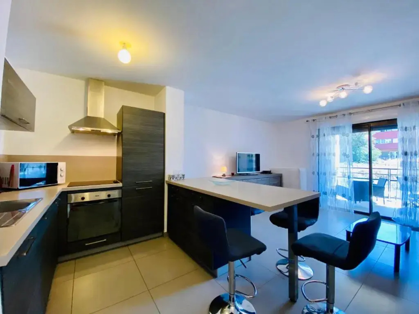 PORTO PIANO 2 pièces au coeur de la ville