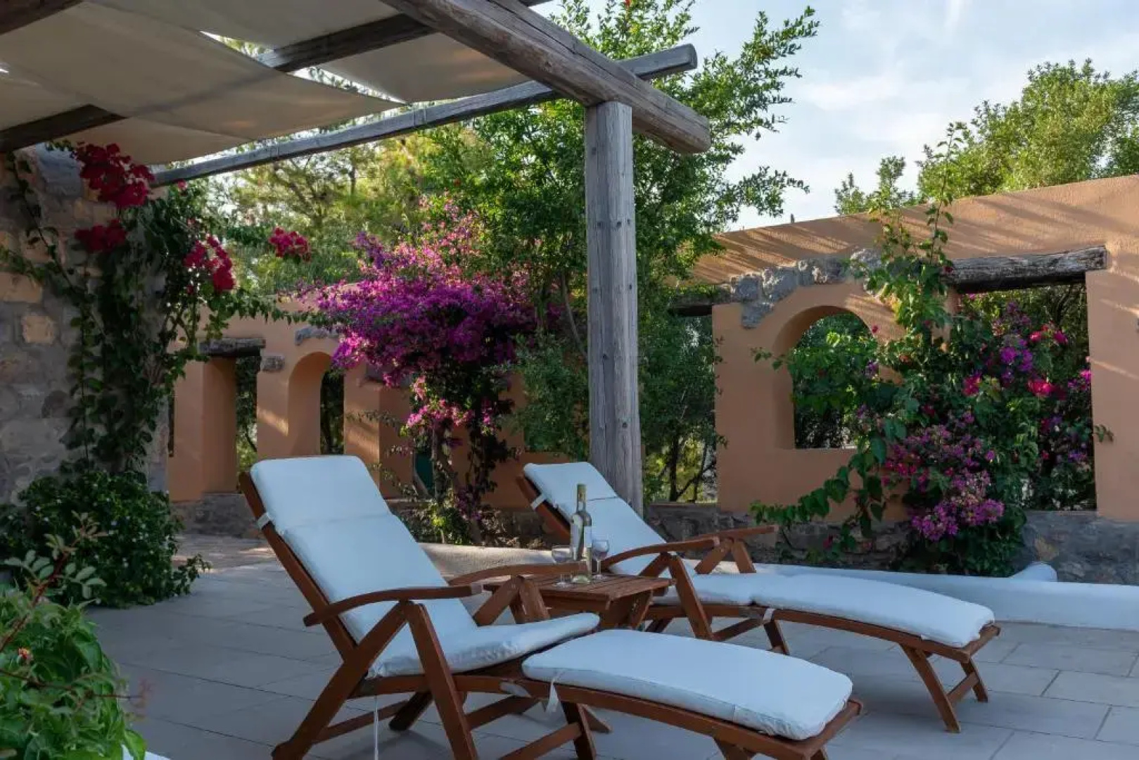 Blue Vista Patmos pool studio