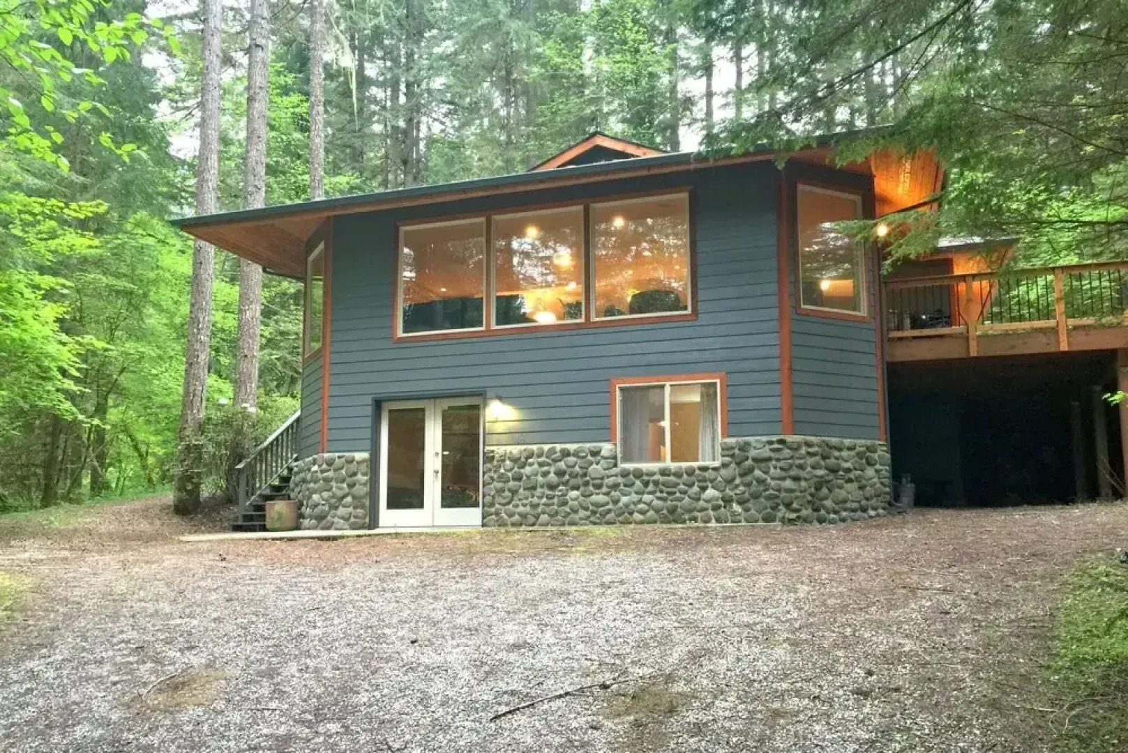 Snowline Cabin #29 - An Ultra Custom Family Vacation Home!