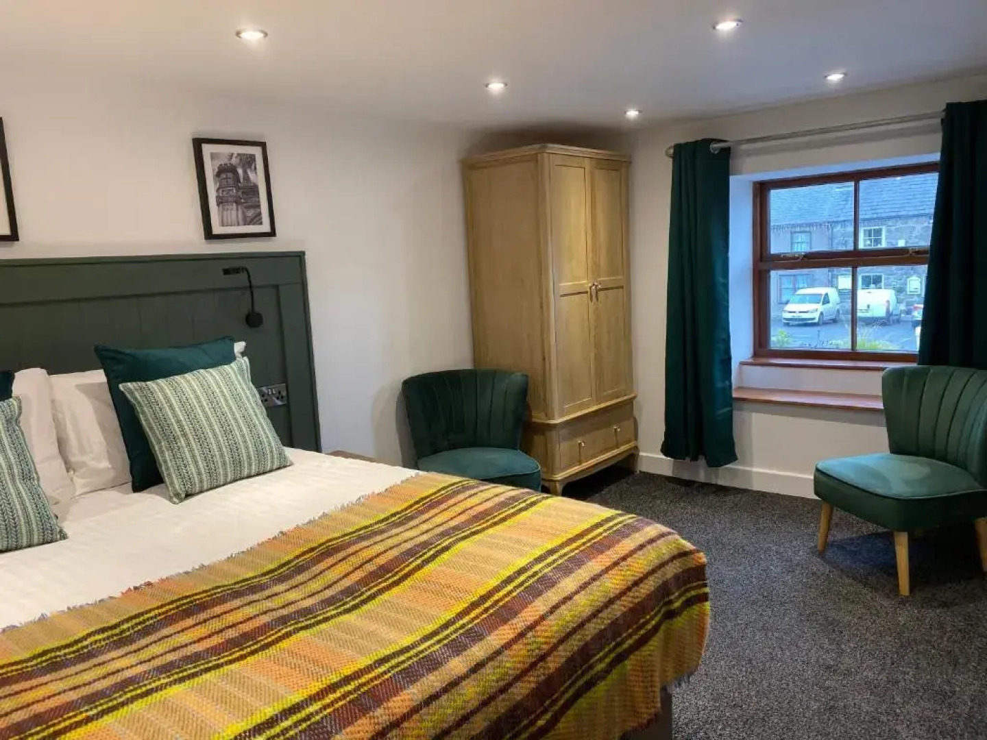 Golden Fleece Inn Tremadog