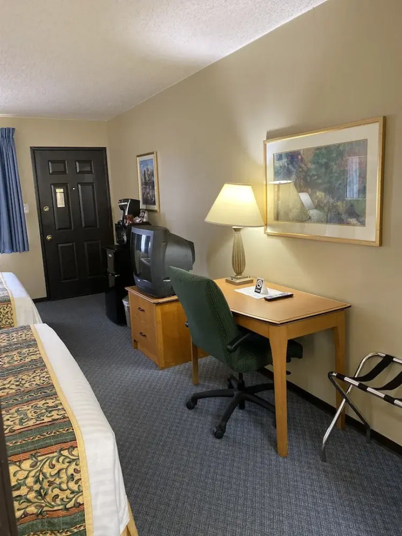 Thunderbird Lodge, Norman, OK