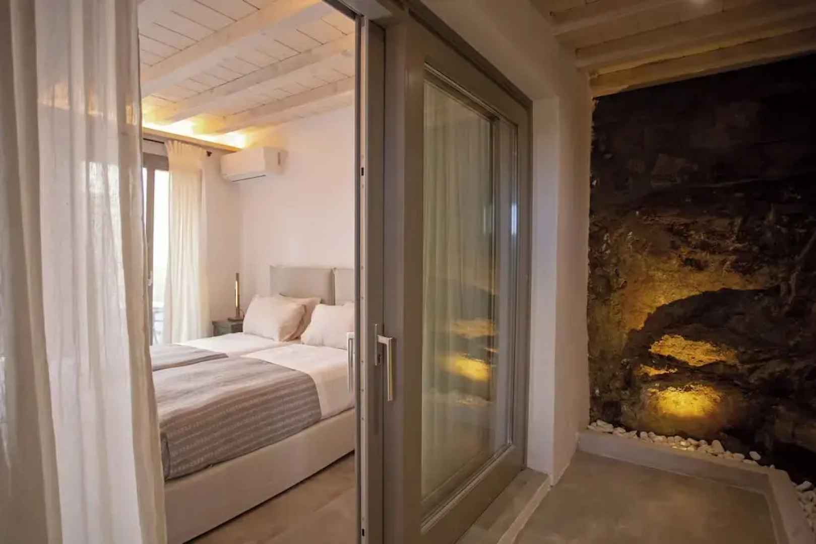 Mykonian Luxury Villa Filyra with Pool