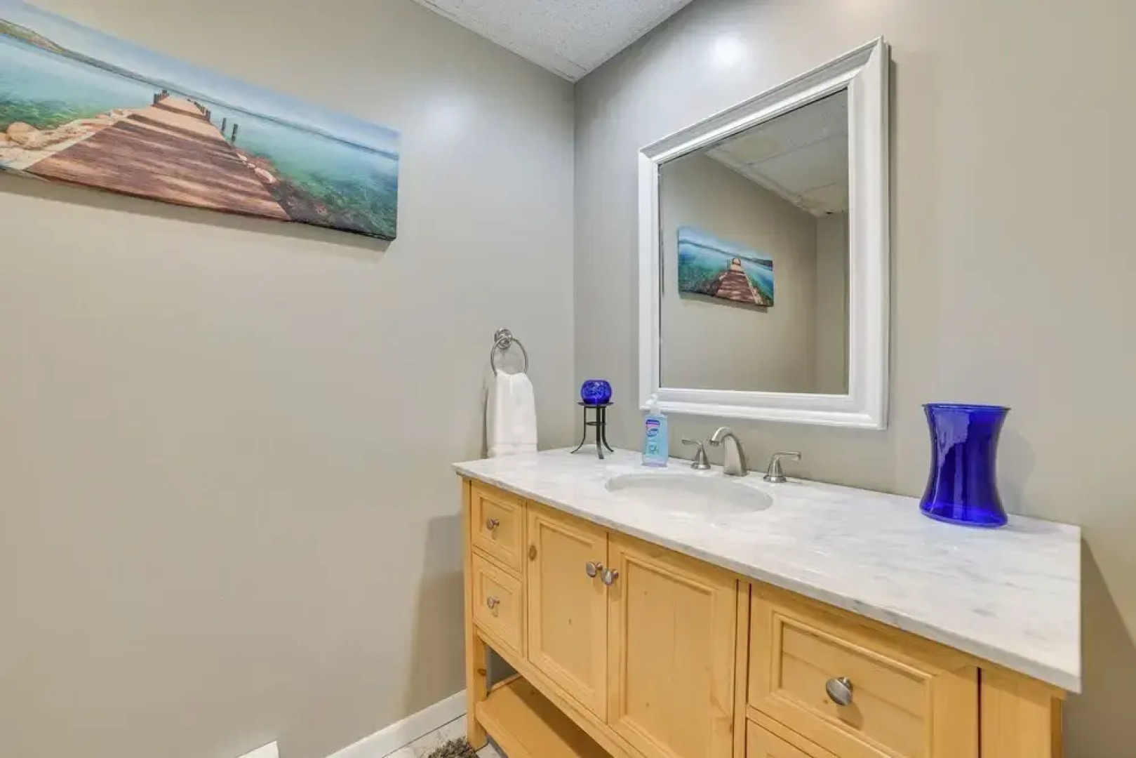 Chain of Lakes Escape in Bellaire w/ River Access