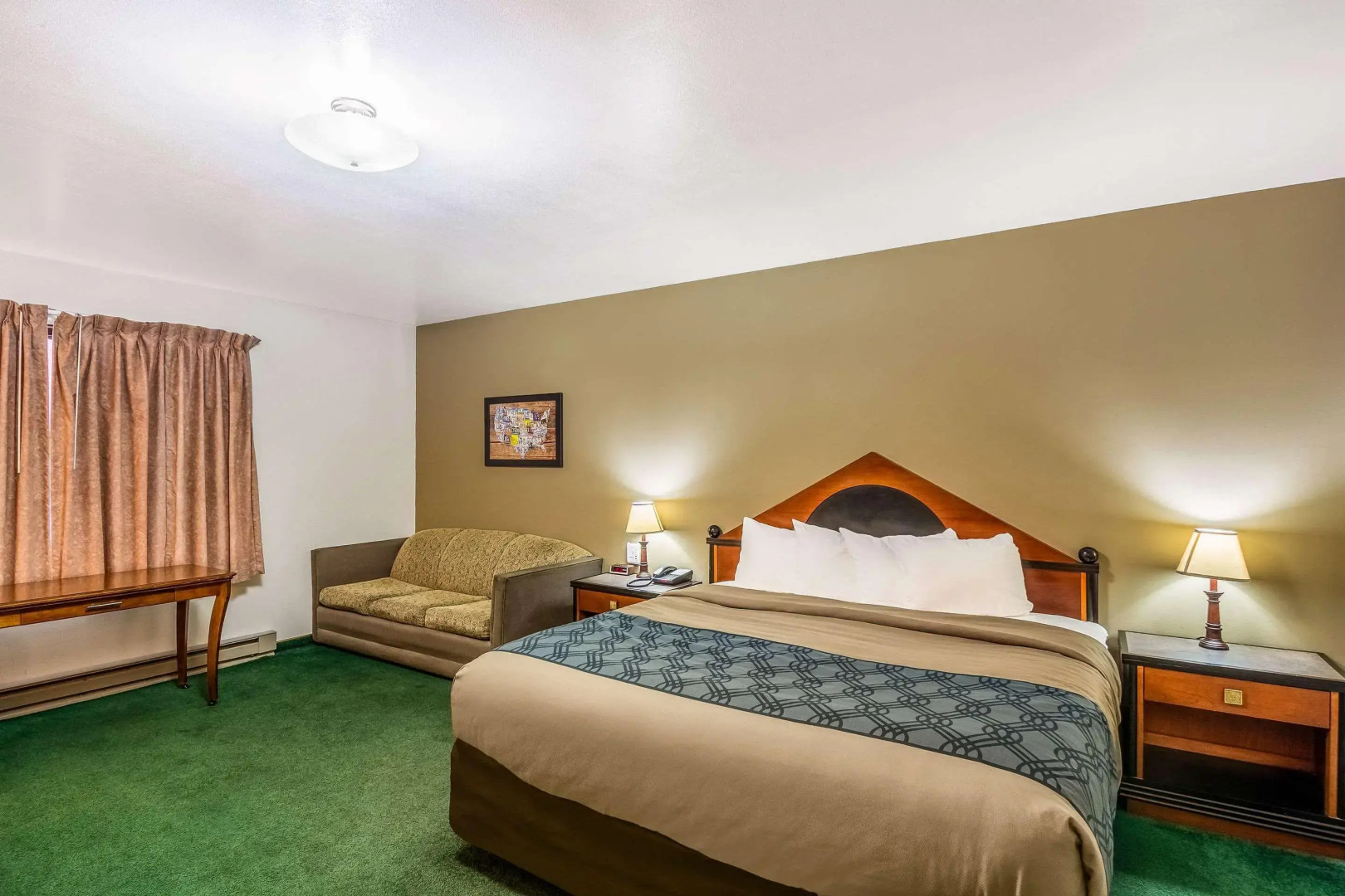 Econo Lodge Waupaca